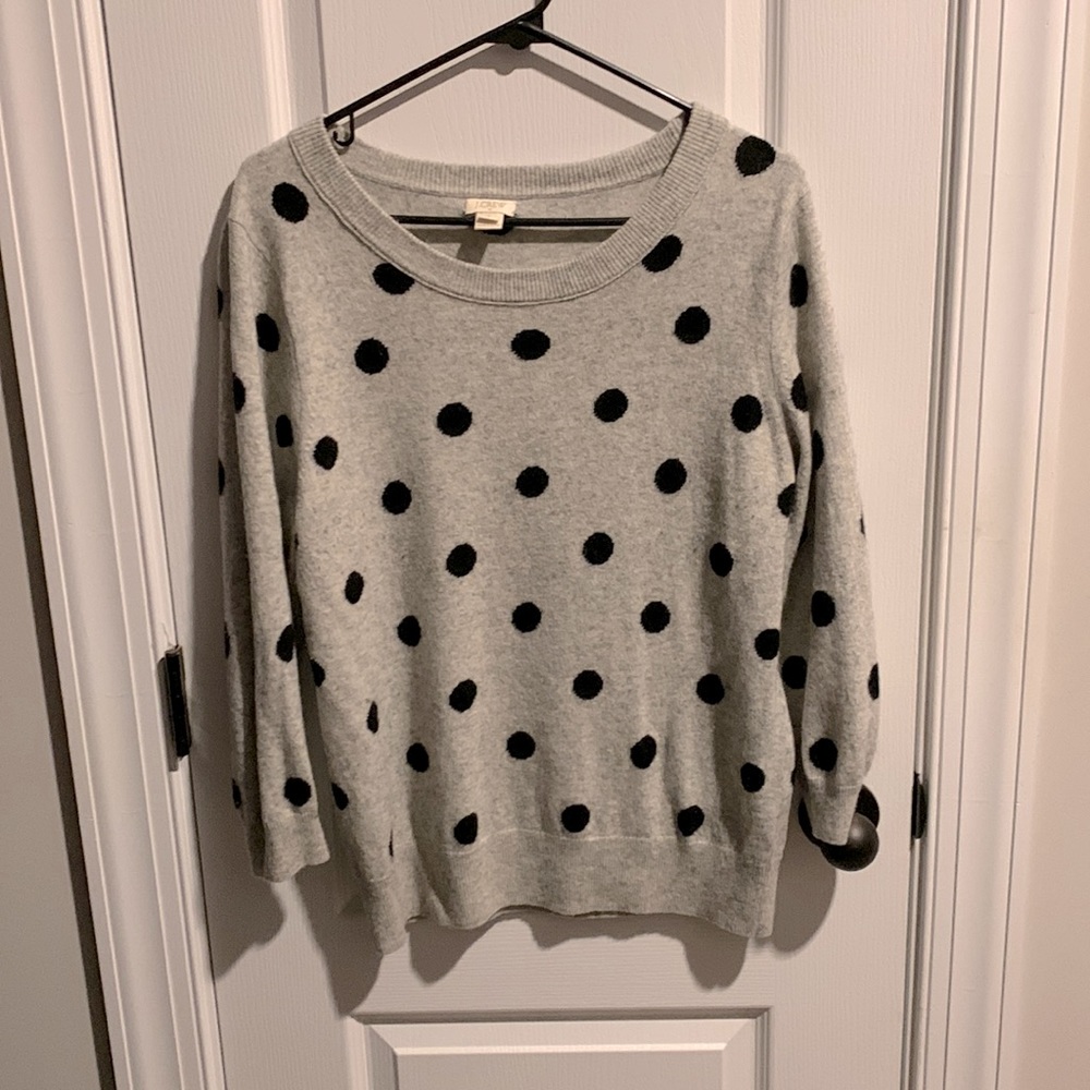 Pika dot sweater